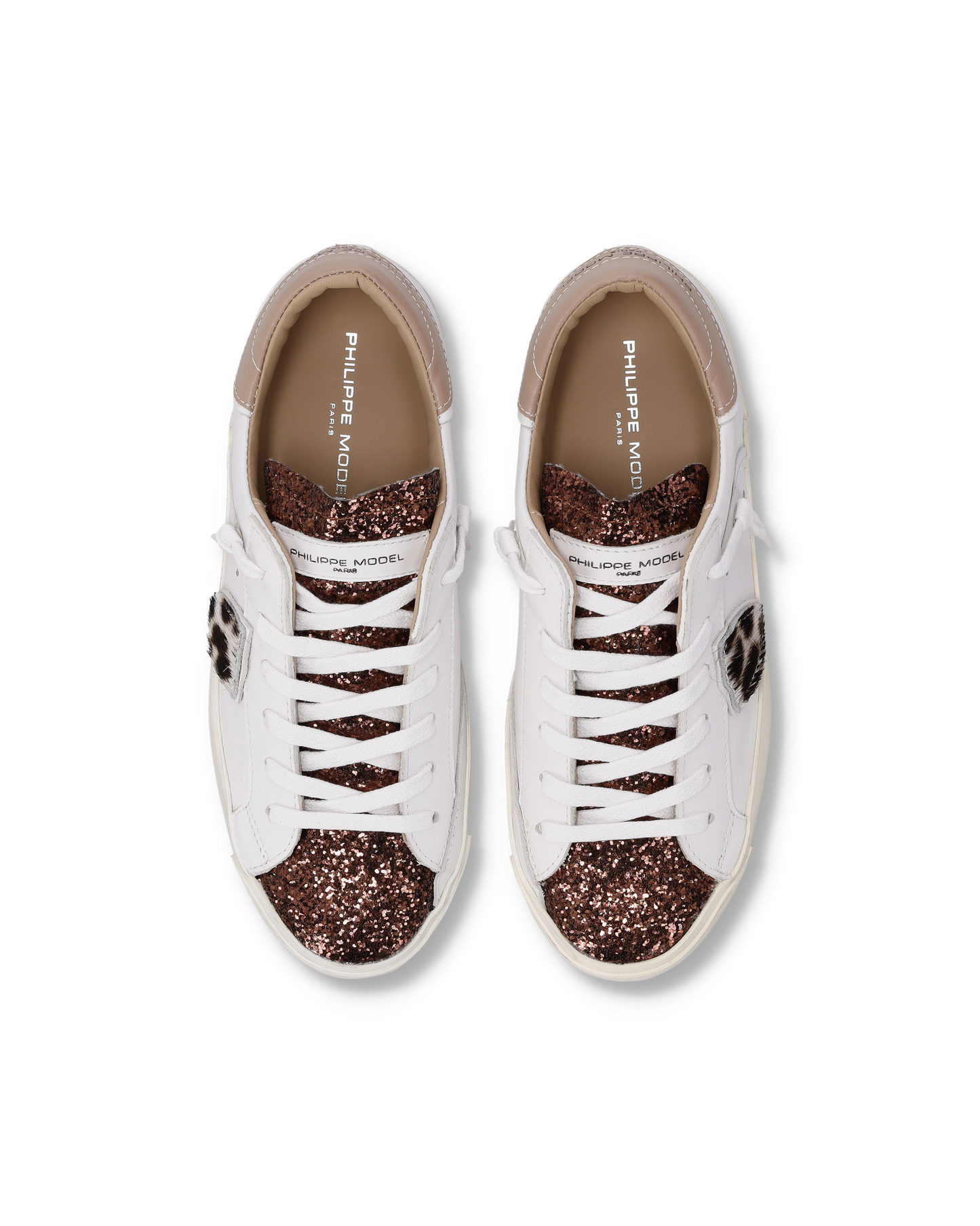 Zapatillas Prsx Para Mujer con Escudo Animal Print, Blanco Bronce y Beis